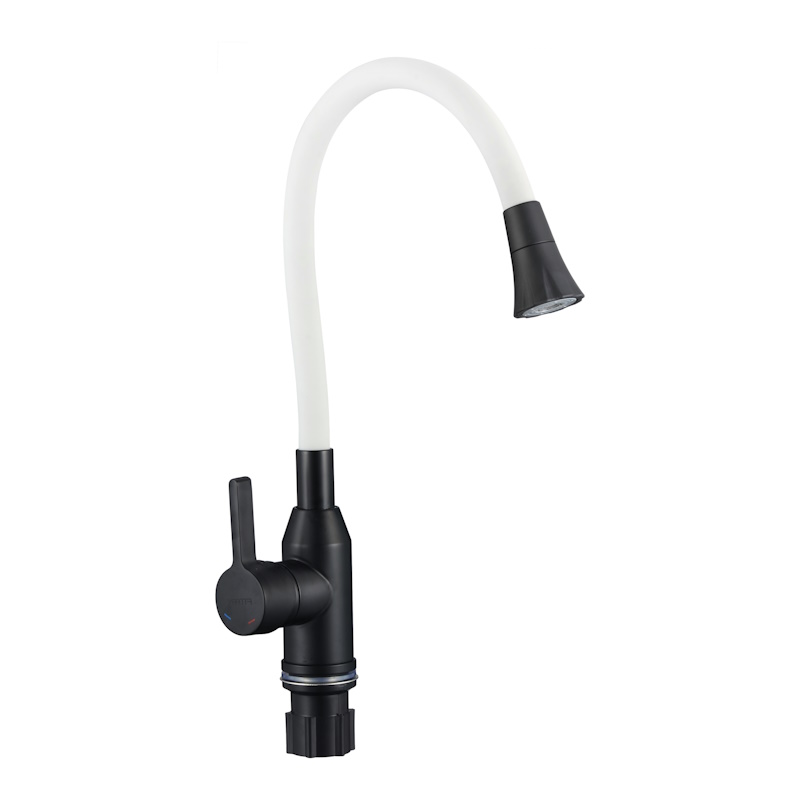 Смеситель для кухни с гибким изливом и режимом душ Fmark FS8277H-02, черный/белый